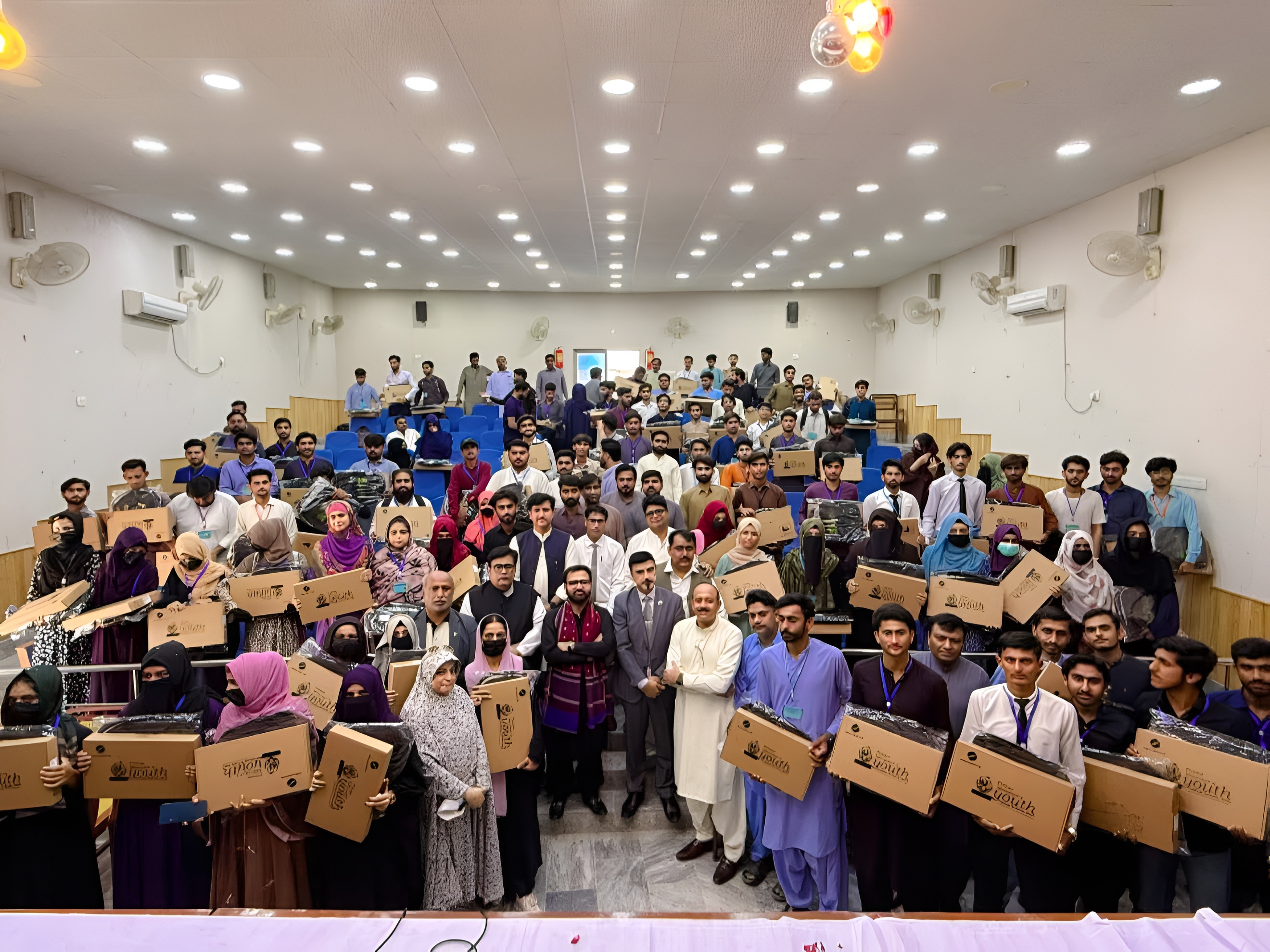 Laptop Distribution Ceremony at SALU